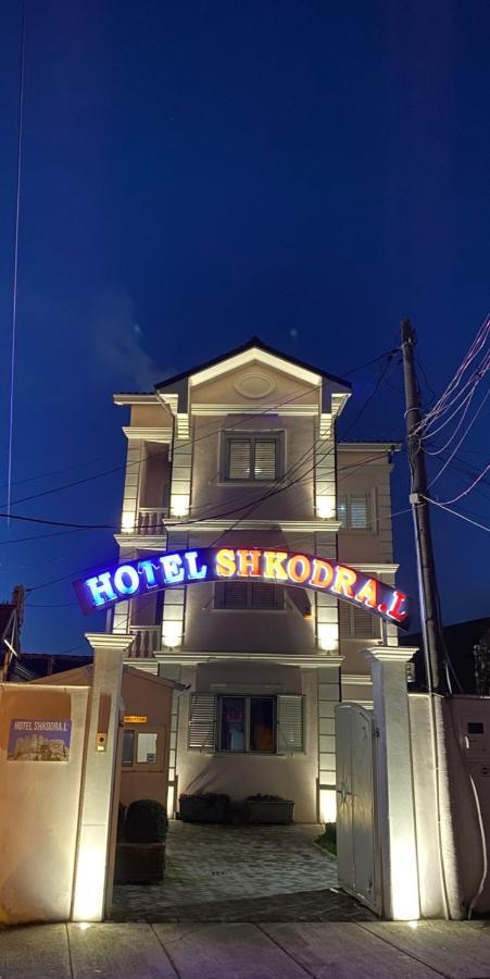 Hotel Shkodra L 외부 사진